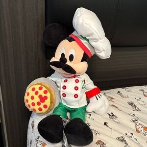 DISNEY PARKS EPCOT ITALY CHEF MICKEY MOUSE PLUSH. Used as decor, like new.
